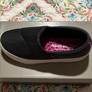 Reebok Womens Black and Pink Slip-On Sneakers